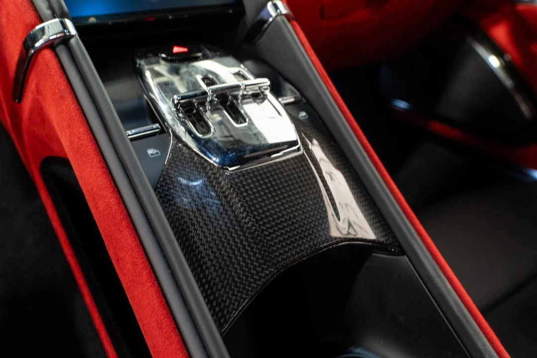 2024 Ferrari Roma - Image 8 of 21