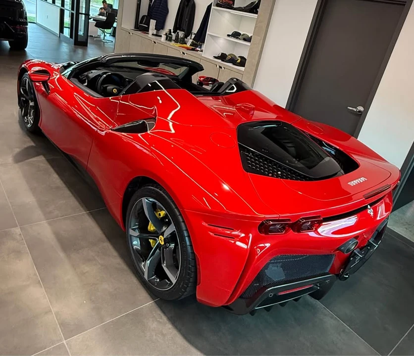 2024 Ferrari SF90 - Image 4 of 8