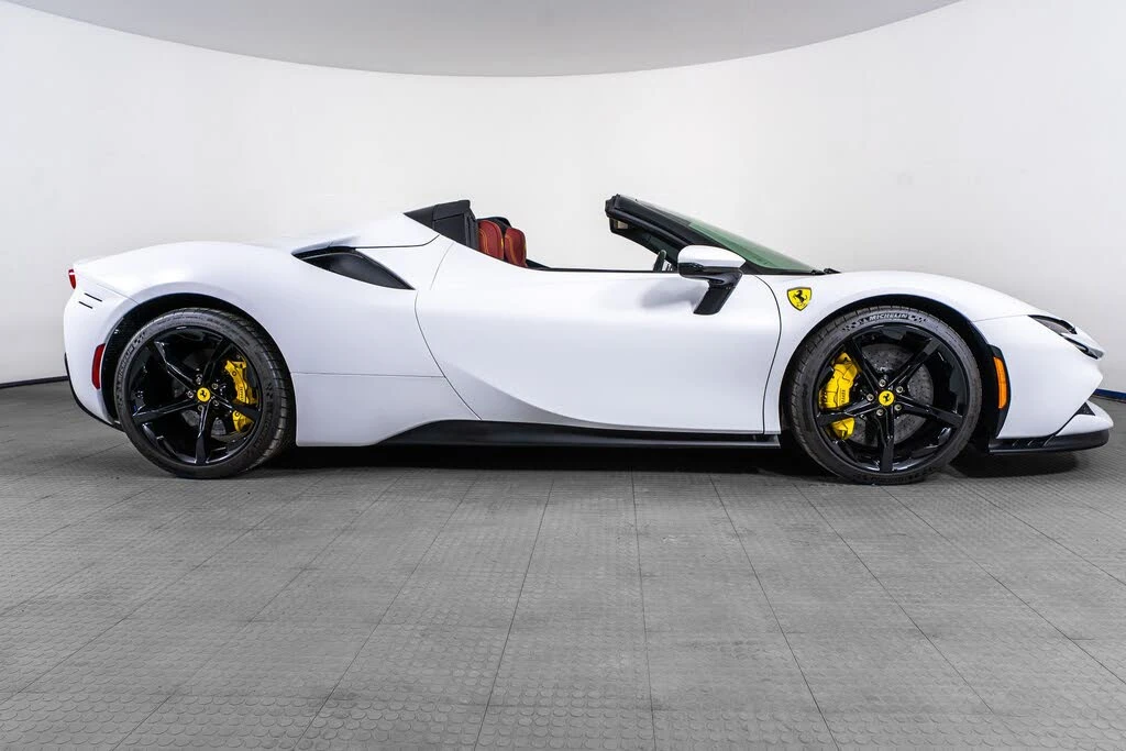 2024 Ferrari SF90 Spider - Image 9 of 31
