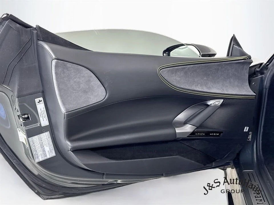2024 Ferrari SF90 Spider - Image 23 of 31