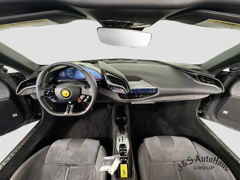2024 Ferrari SF90 Spider - Image 29 of 31