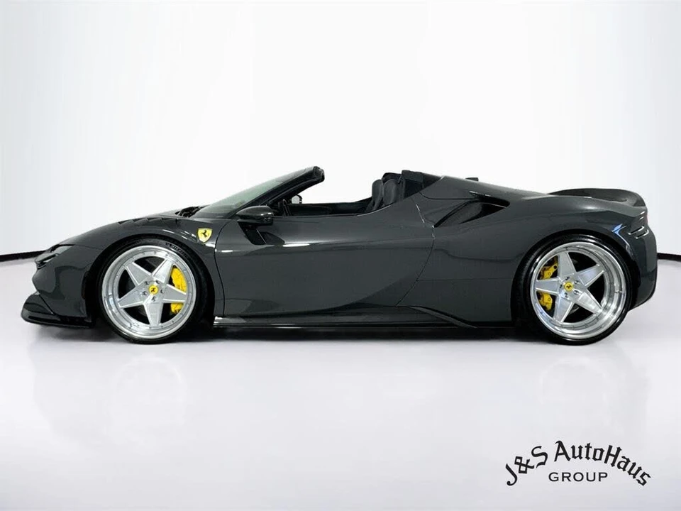 2024 Ferrari SF90 Spider - Image 4 of 31
