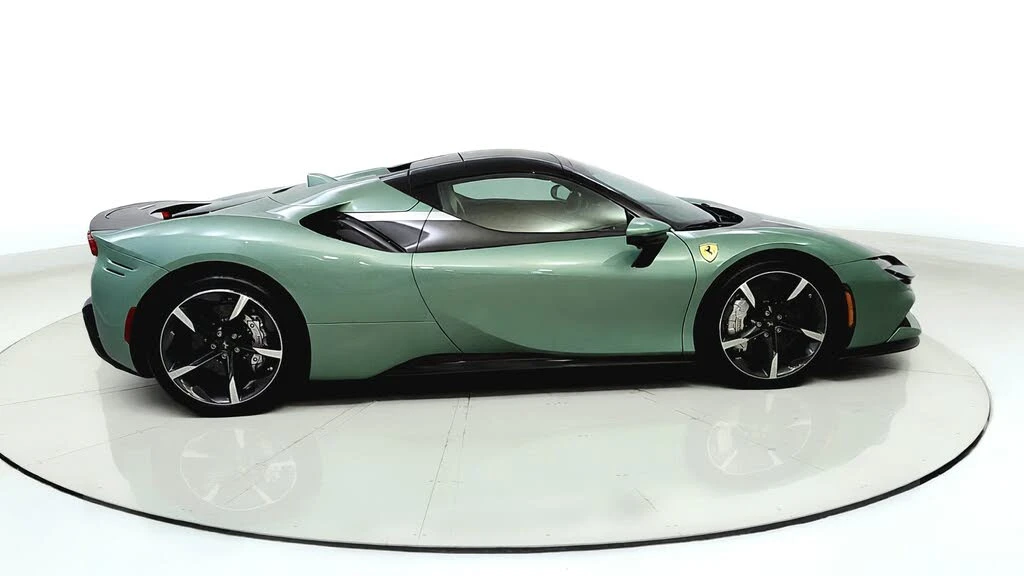 2024 Ferrari SF90 Spider - Image 14 of 31