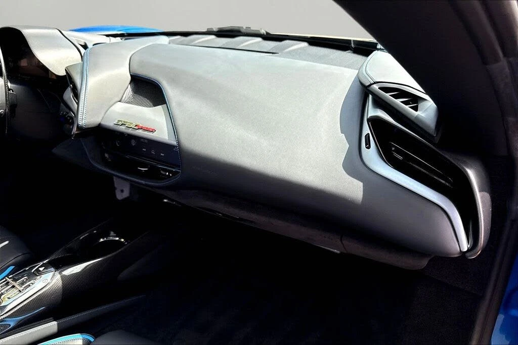 2024 Ferrari SF90 Spider - Image 21 of 30