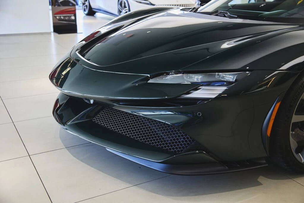 2024 Ferrari SF90 Spider - Image 19 of 31