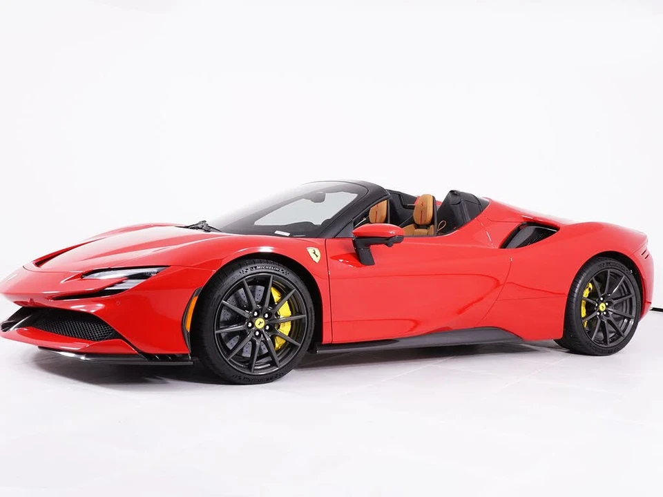 2024 Ferrari SF90 Spider - Image 22 of 31