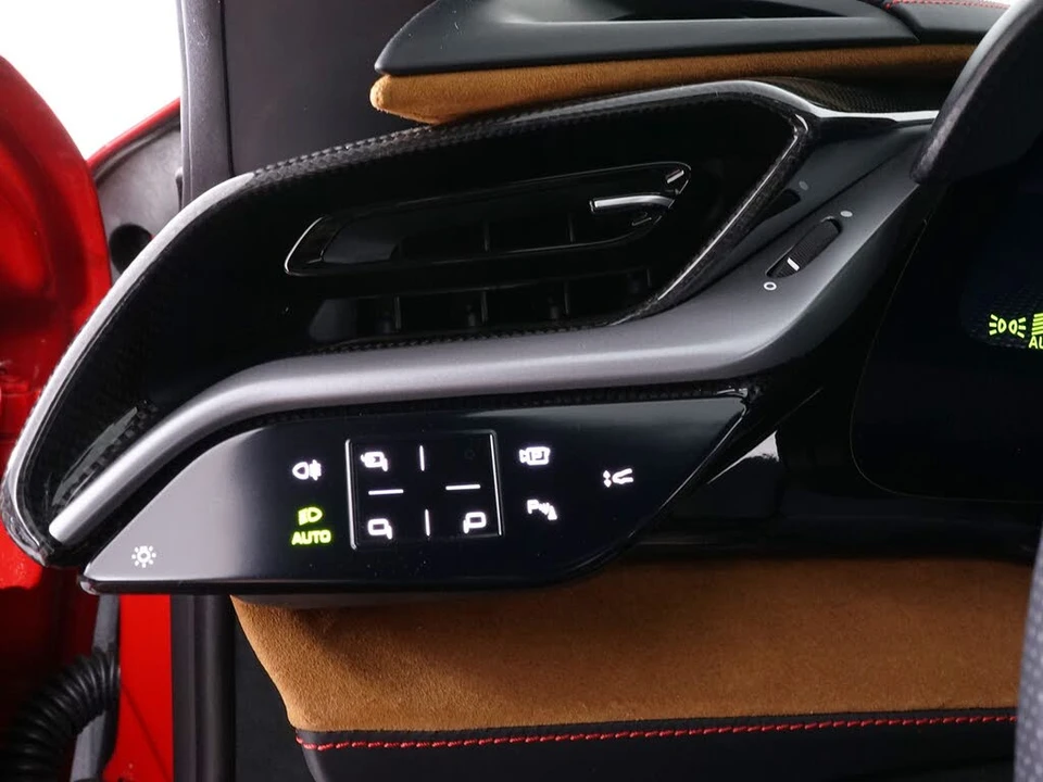 2024 Ferrari SF90 Spider - Image 31 of 31