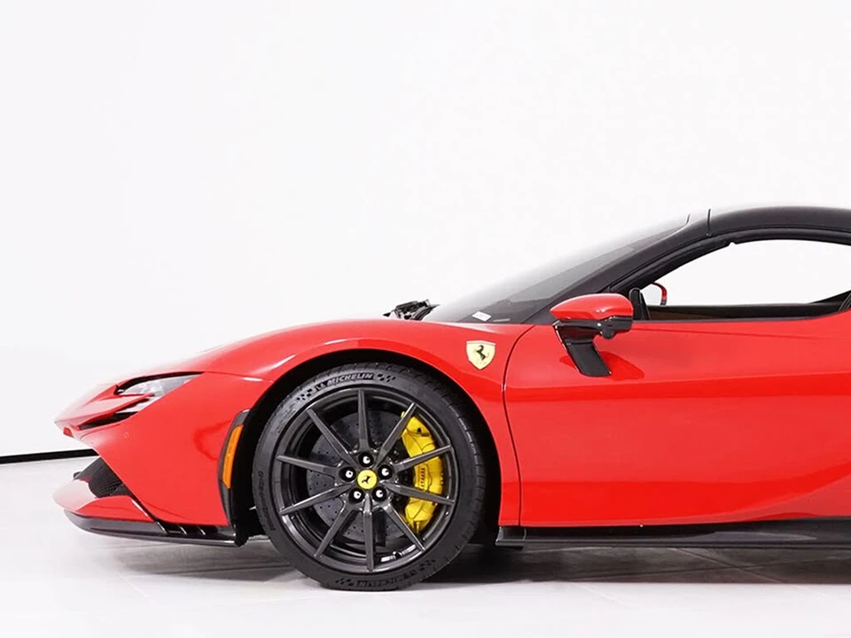 2024 Ferrari SF90 Spider - Image 15 of 31