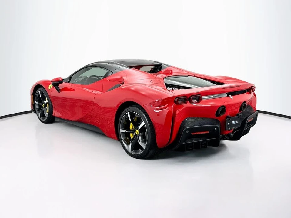 2024 Ferrari SF90 Spider - Image 15 of 31