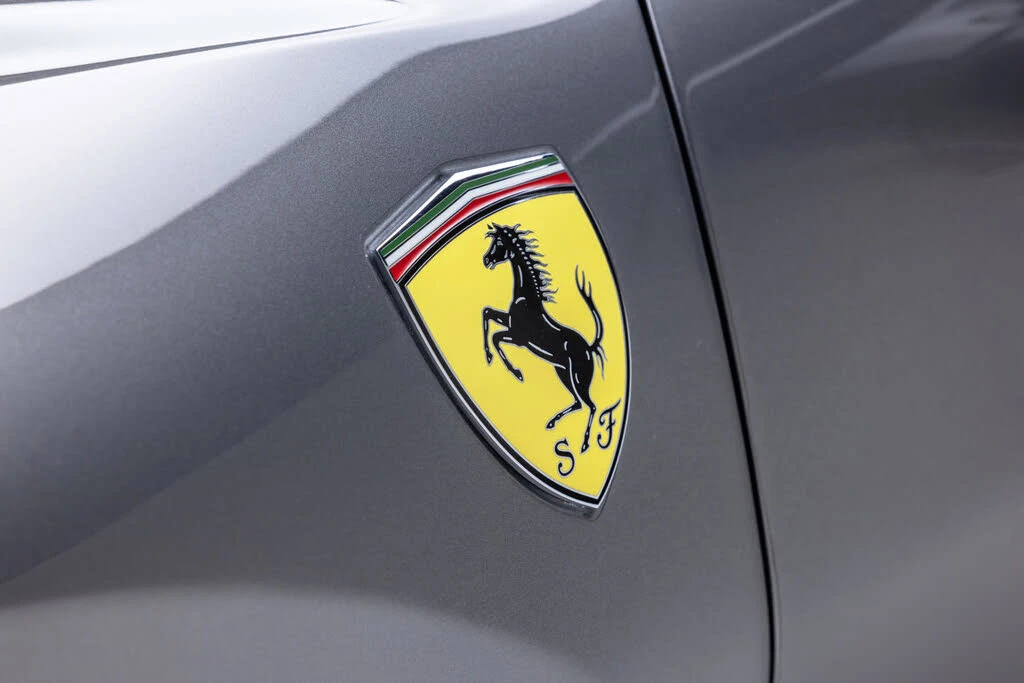 2024 Ferrari SF90 Spider - Image 29 of 31