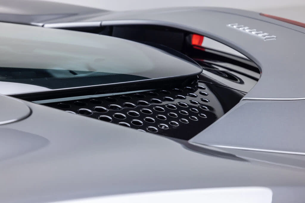 2024 Ferrari SF90 Spider - Image 31 of 31
