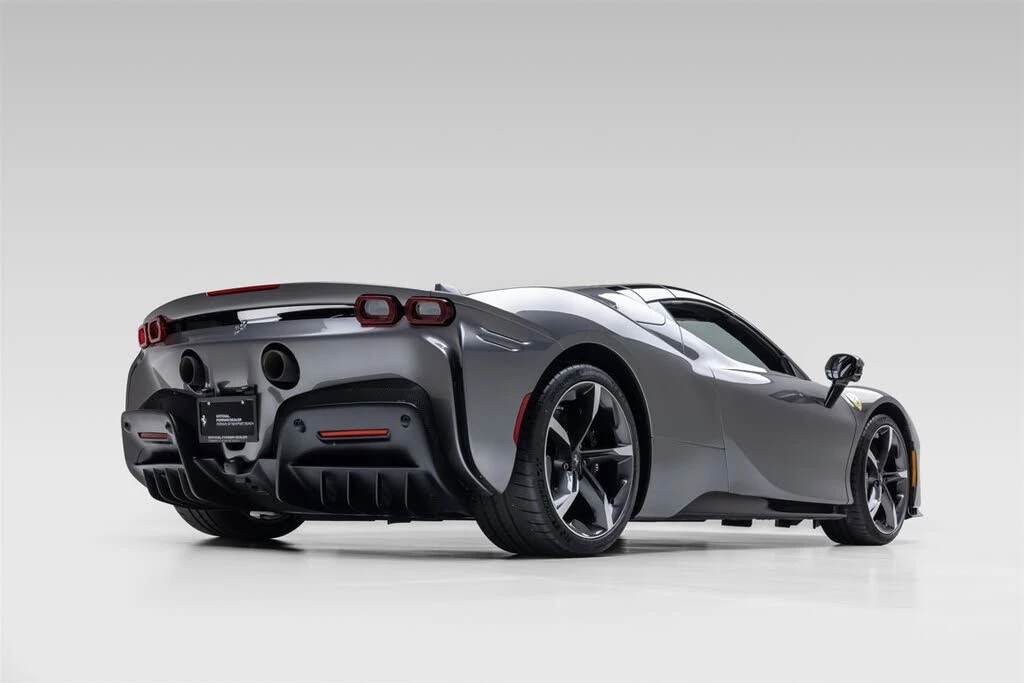 2024 Ferrari SF90 Spider - Image 17 of 31