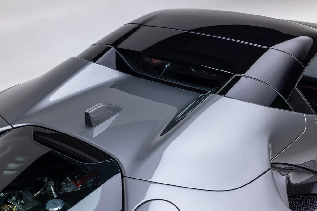 2024 Ferrari SF90 Spider - Image 19 of 31