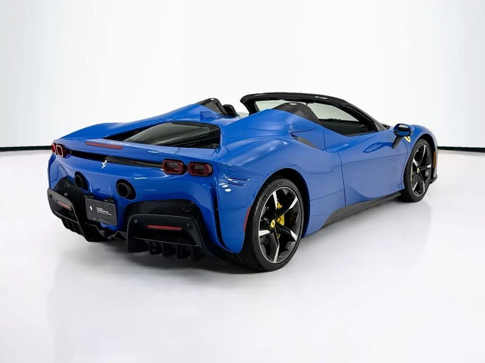 2024 Ferrari SF90 Spider - Image 5 of 31