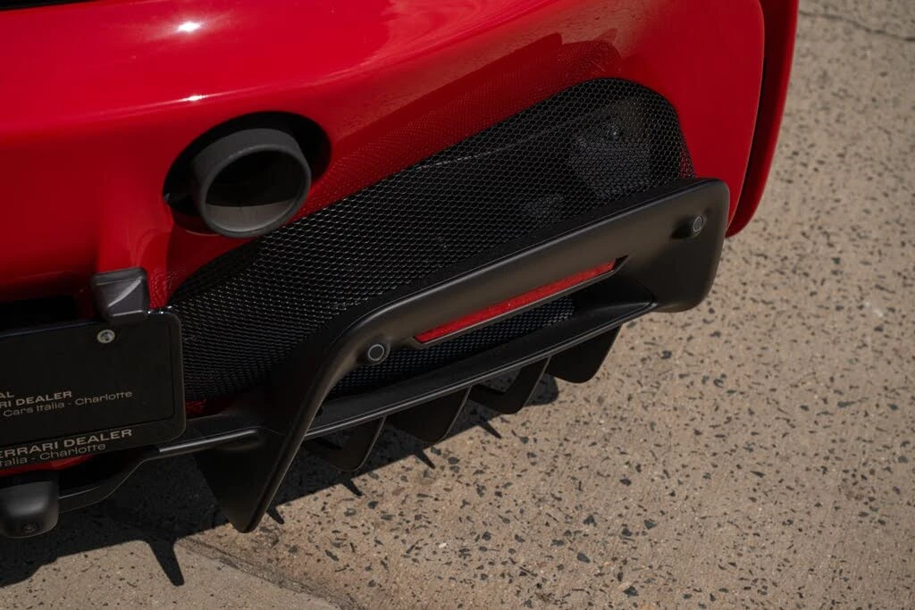 2024 Ferrari SF90 Spider - Image 28 of 31