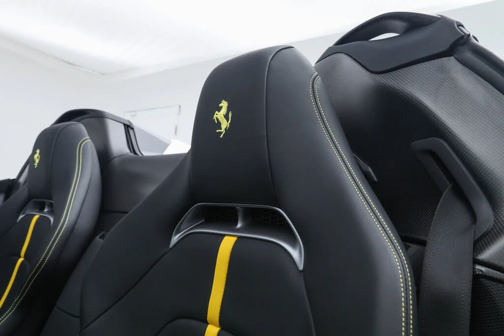 2024 Ferrari SF90 Spider - Image 27 of 31