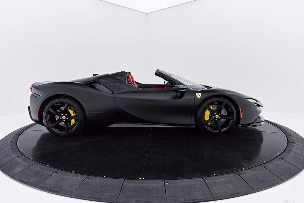 2024 Ferrari SF90 Spider - Image 27 of 31