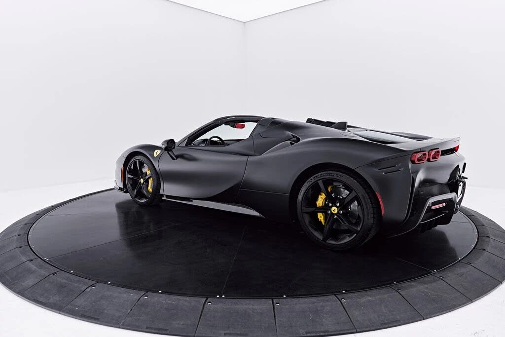 2024 Ferrari SF90 Spider - Image 24 of 31