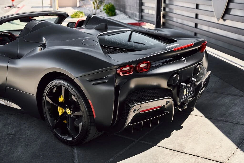 2024 Ferrari SF90 Spider - Image 12 of 31