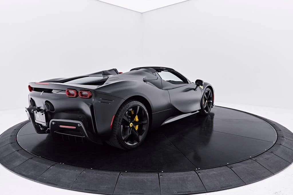 2024 Ferrari SF90 Spider - Image 26 of 31