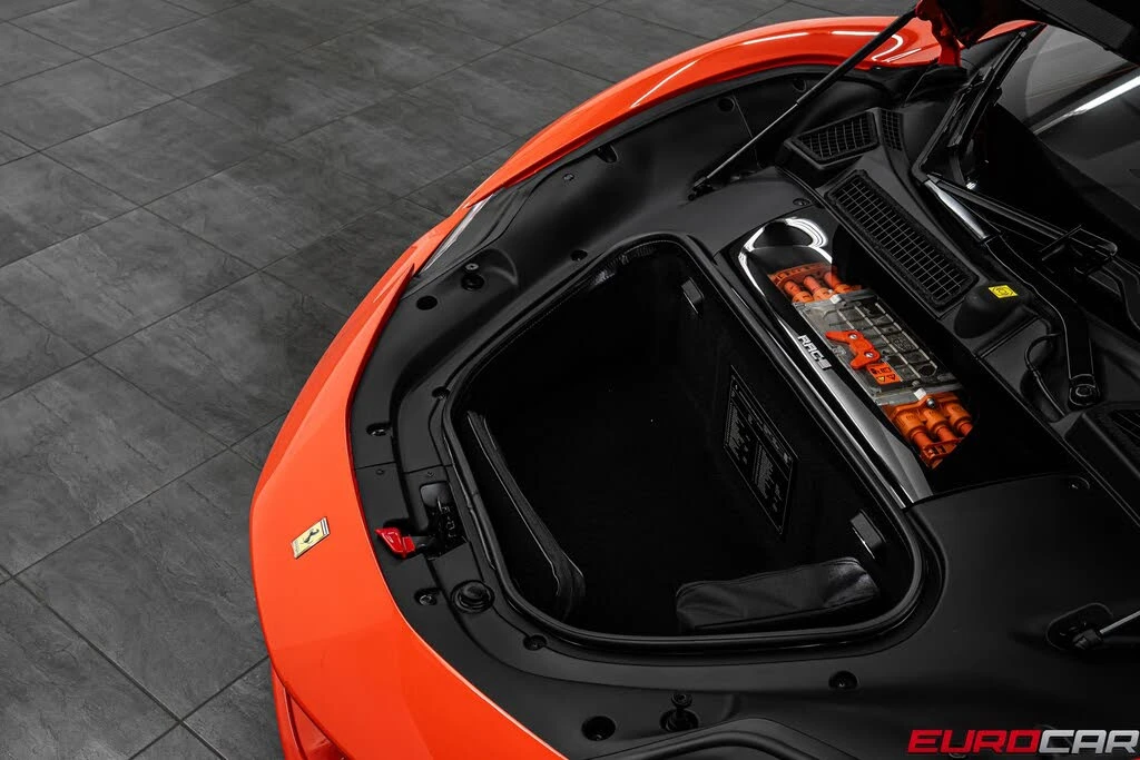 2024 Ferrari SF90 Spider - Image 13 of 31