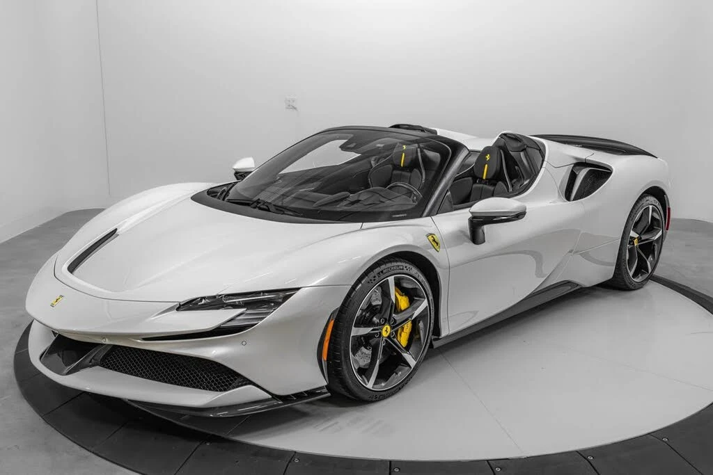 2024 Ferrari SF90 Spider - Image 12 of 31