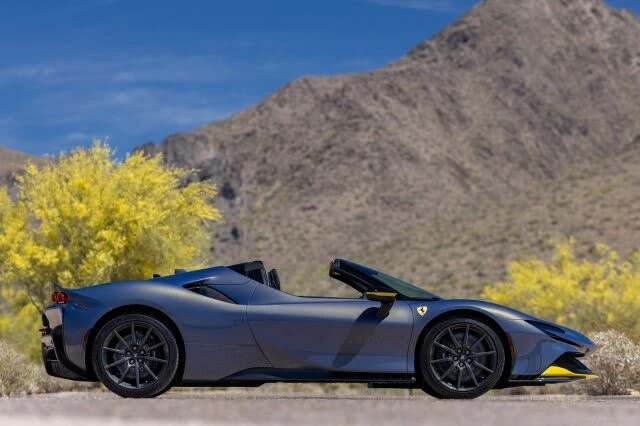 2024 Ferrari SF90 Spider - Image 14 of 31