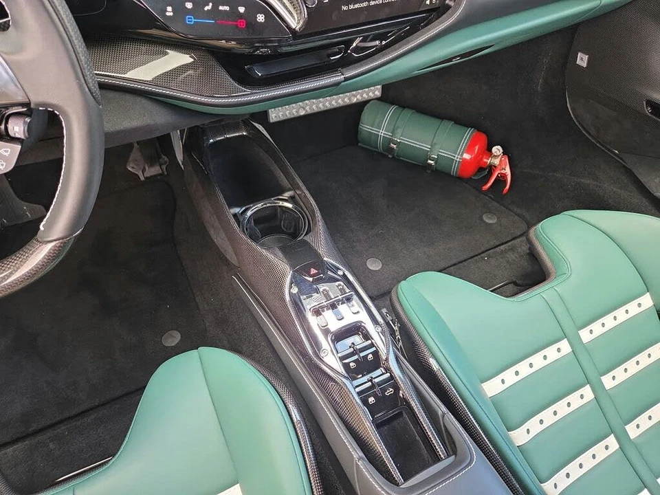 2024 Ferrari SF90 Spider - Image 17 of 31