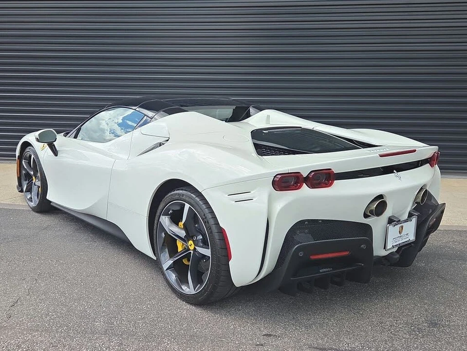 2024 Ferrari SF90 Spider - Image 3 of 31