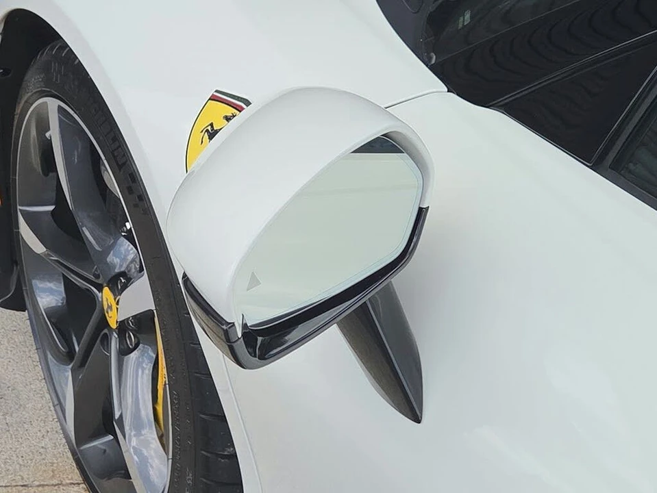 2024 Ferrari SF90 Spider - Image 30 of 31