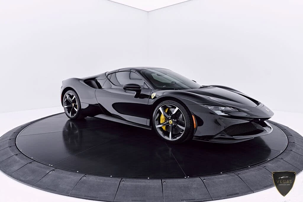 2024 Ferrari SF90 Spider - Image 18 of 31