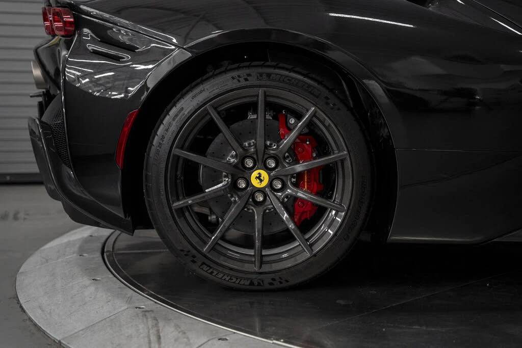 2024 Ferrari SF90 Spider - Image 27 of 31