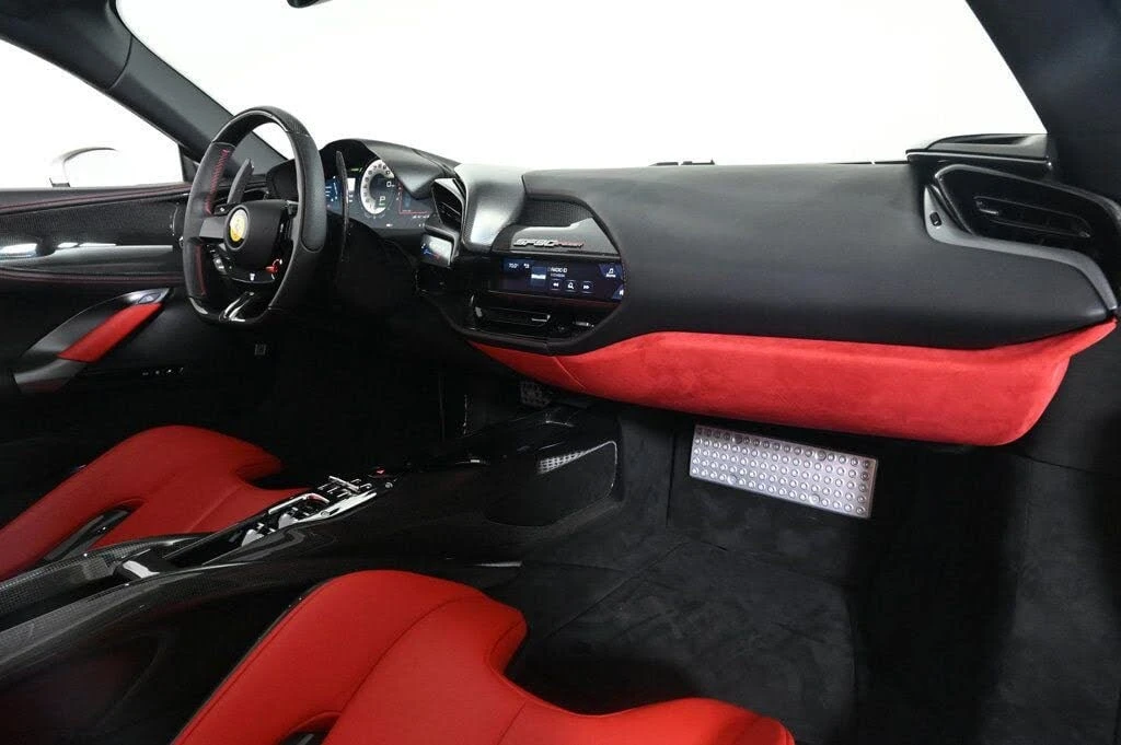 2024 Ferrari SF90 Spider - Image 18 of 31