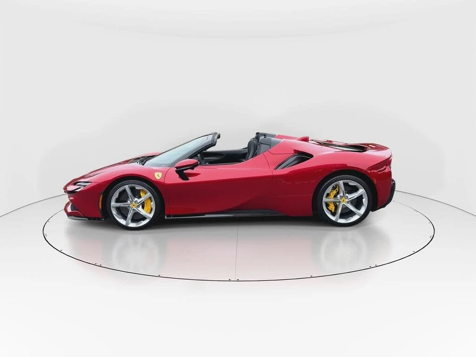 2024 Ferrari SF90 Spider - Image 5 of 31