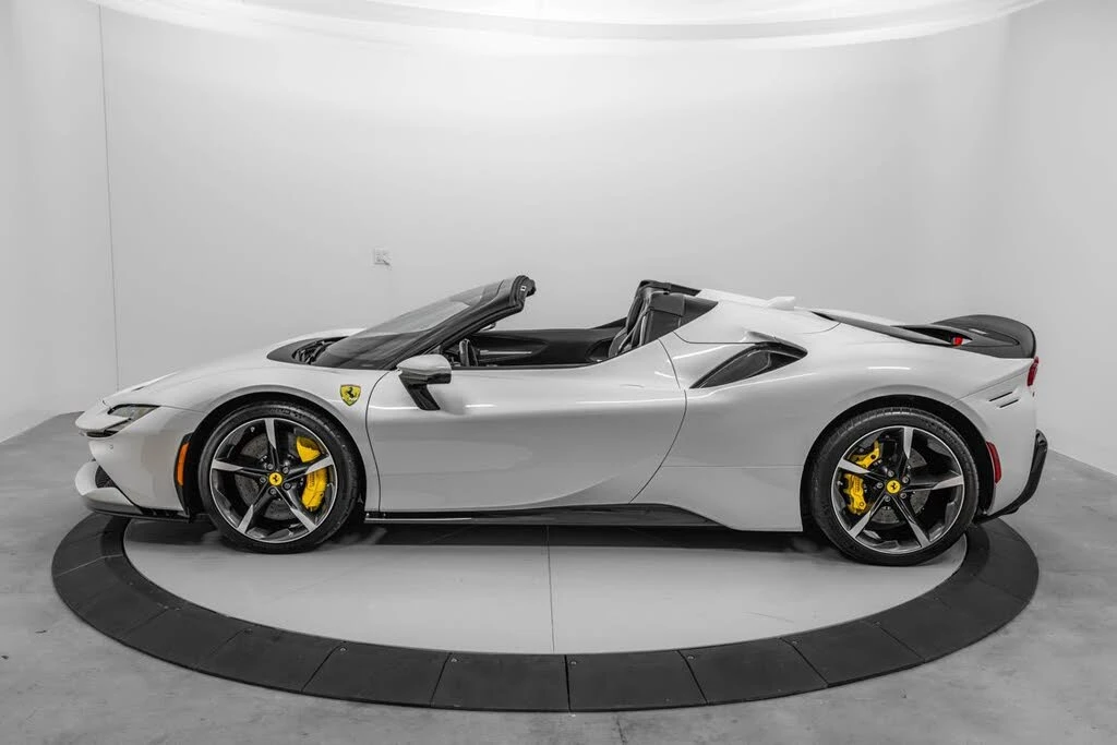 2024 Ferrari SF90 Spider - Image 3 of 31