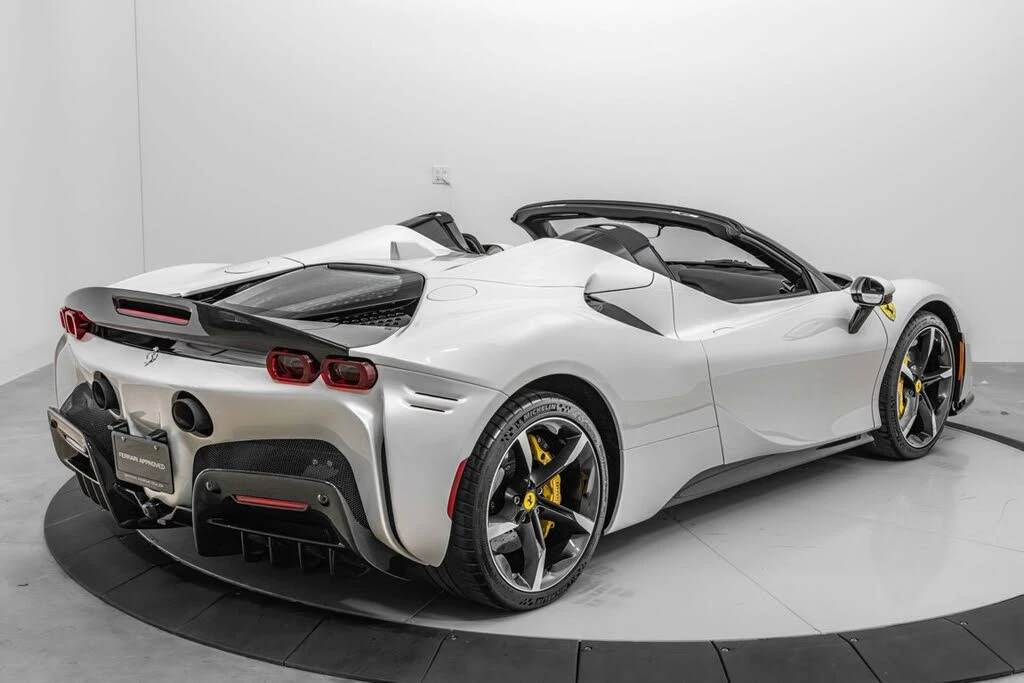 2024 Ferrari SF90 Spider - Image 10 of 31