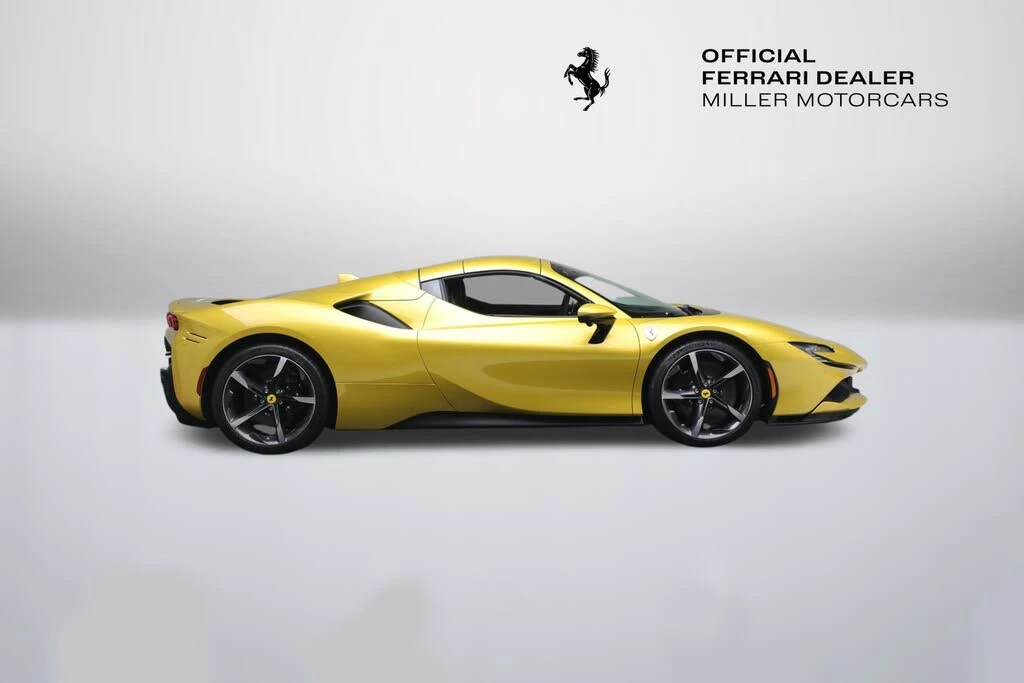 2024 Ferrari SF90 Spider - Image 19 of 30
