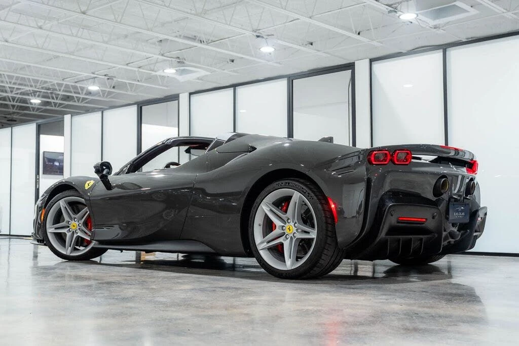 2024 Ferrari SF90 Spider - Image 28 of 31