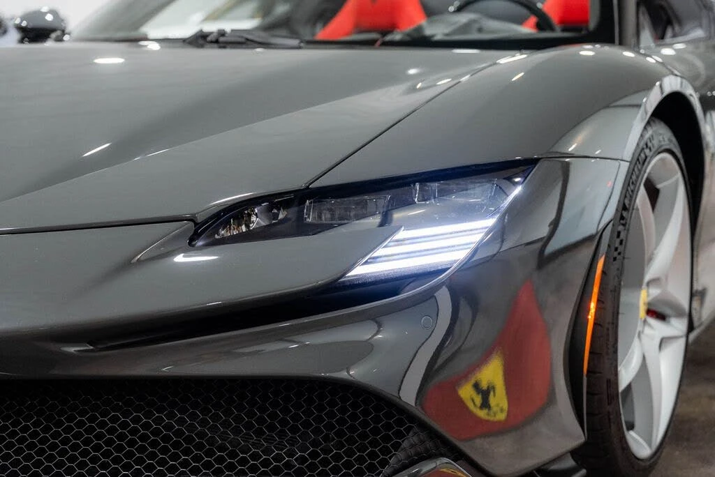 2024 Ferrari SF90 Spider - Image 20 of 31