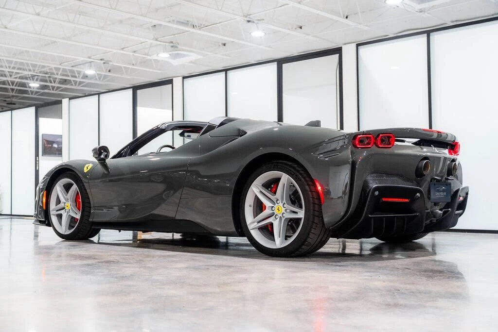 2024 Ferrari SF90 Spider - Image 30 of 31