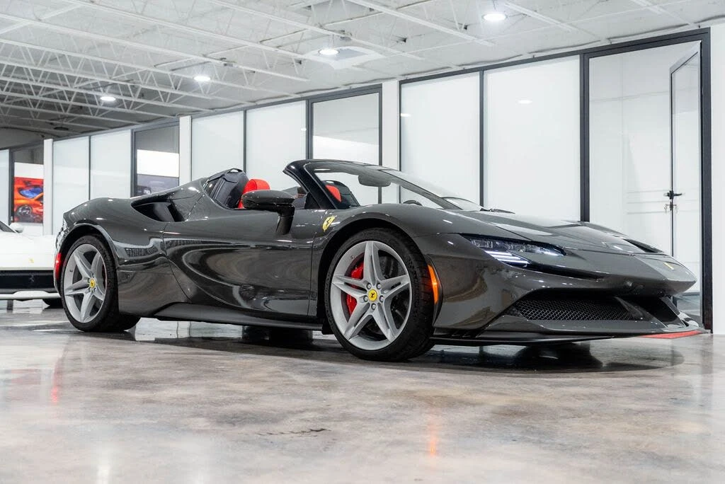 2024 Ferrari SF90 Spider - Image 5 of 31