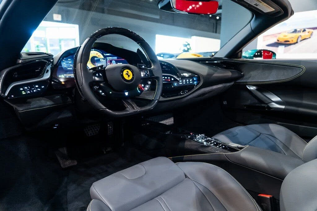 2024 Ferrari SF90 Spider - Image 26 of 31