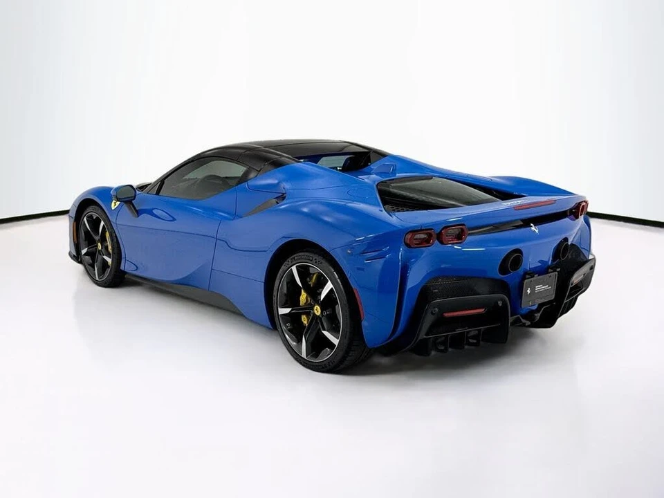 2024 Ferrari SF90 Spider - Image 15 of 31
