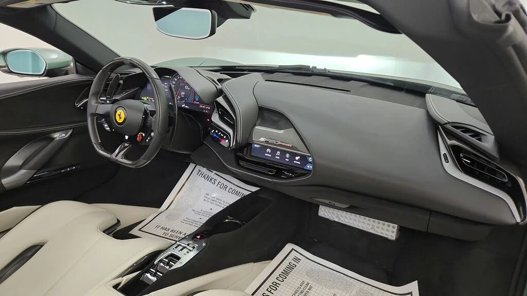 2024 Ferrari SF90 Spider - Image 27 of 31