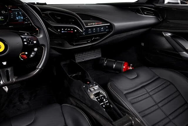 2024 Ferrari SF90 Spider - Image 30 of 31