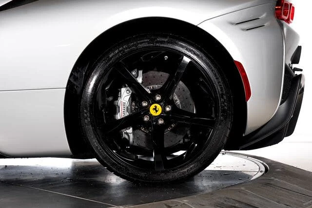 2024 Ferrari SF90 Spider - Image 21 of 31