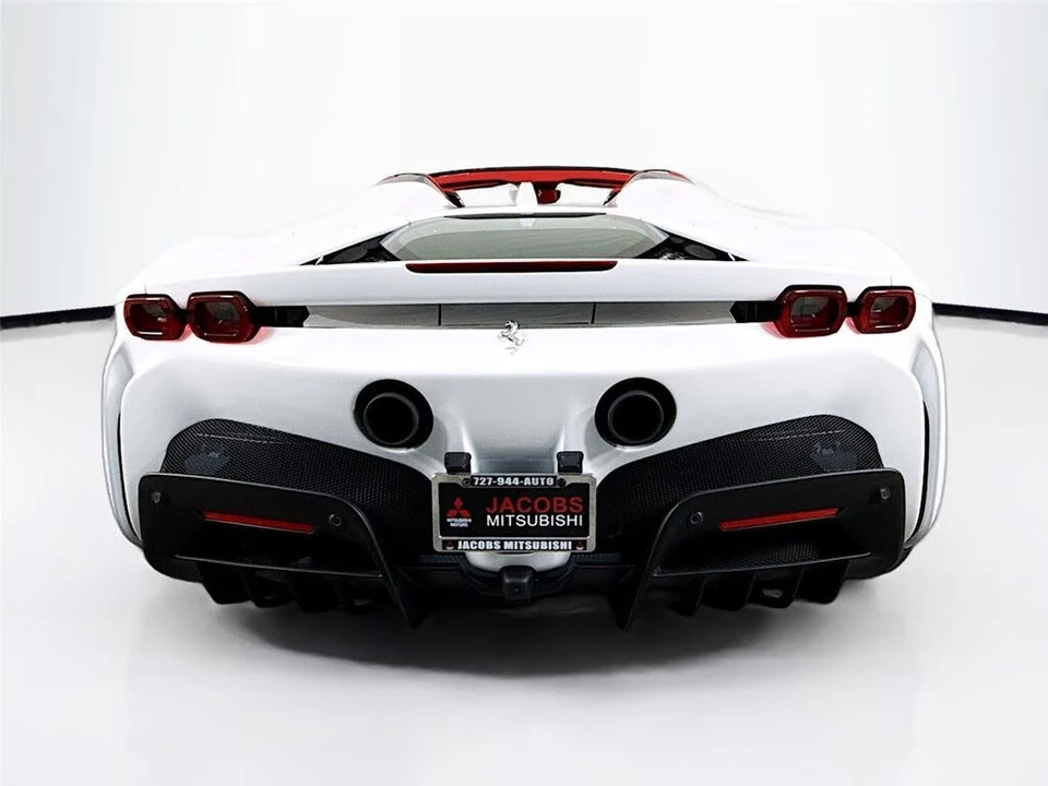 2024 Ferrari SF90 Spider - Image 16 of 31