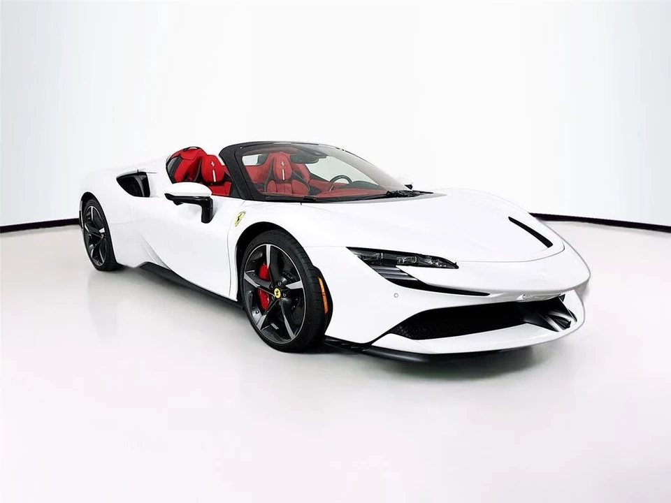 2024 Ferrari SF90 Spider - Image 9 of 31