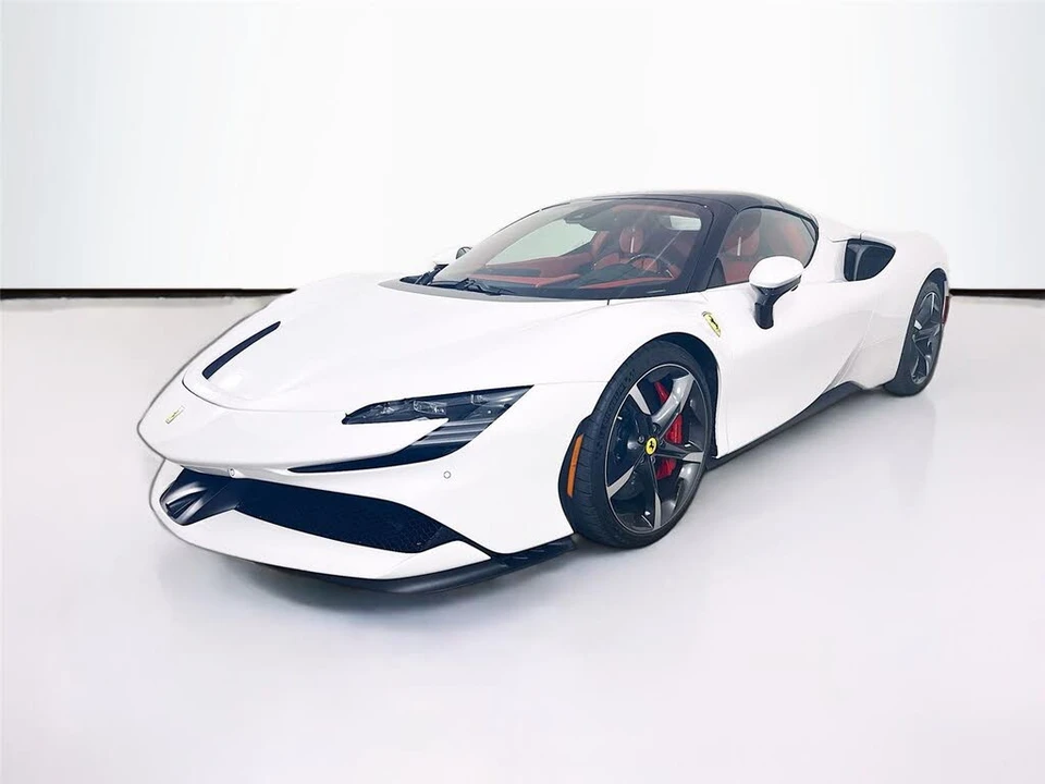 2024 Ferrari SF90 Spider - Image 12 of 31