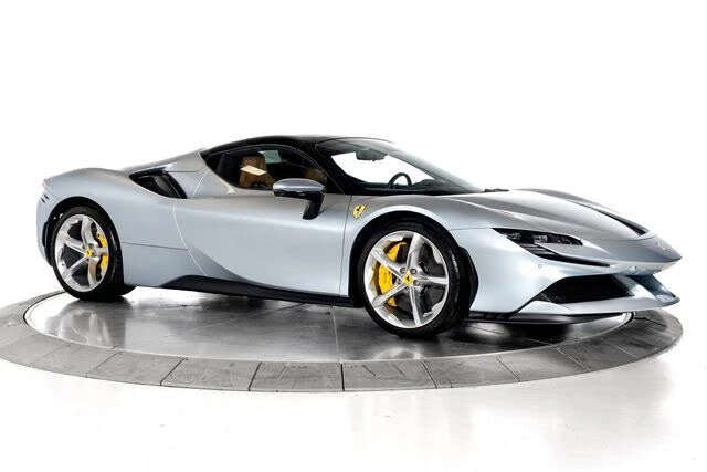 2024 Ferrari SF90 Spider - Image 13 of 31